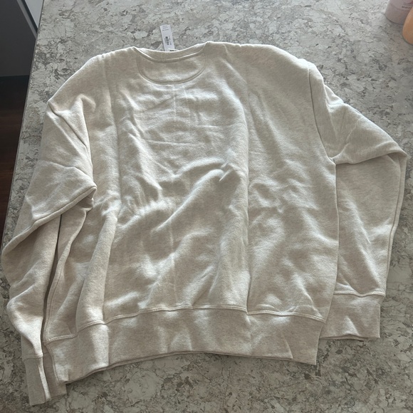 VS PINK Ivy Fleece Classic Crew Sweatshirt Let’s go ghouls NWT - Picture 4 of 7